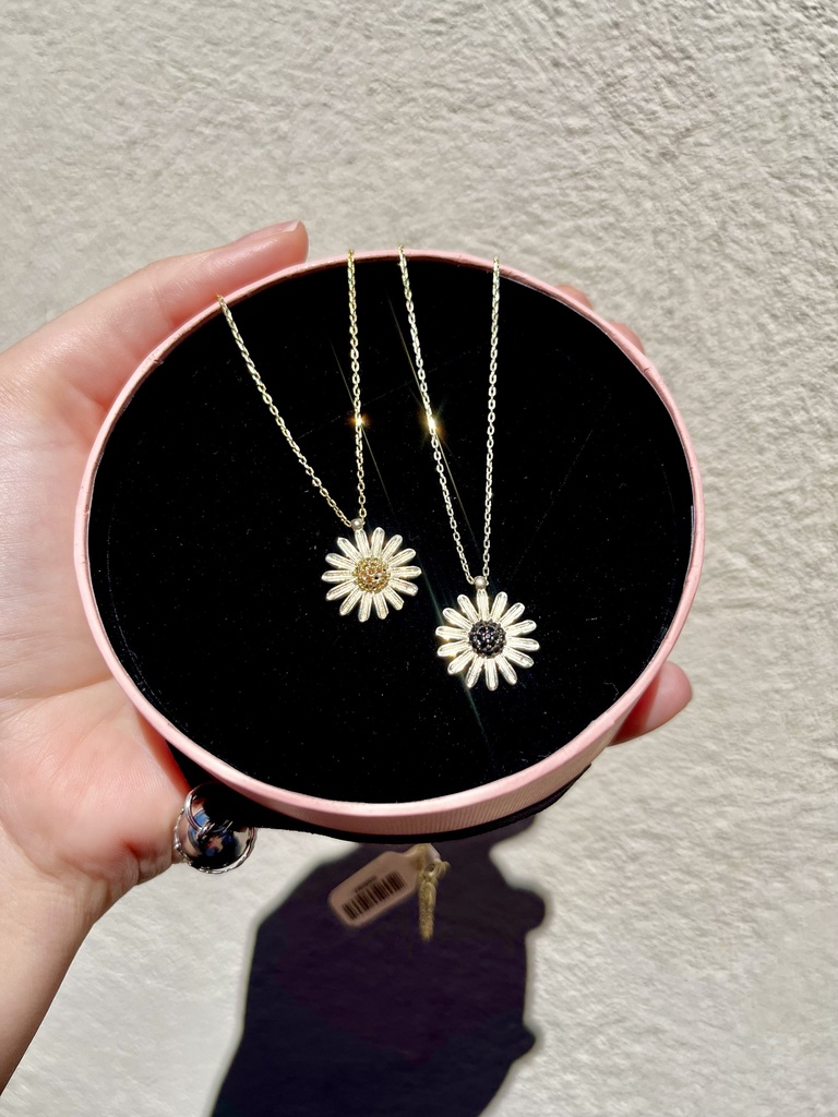 Daisy Flower Necklace S925