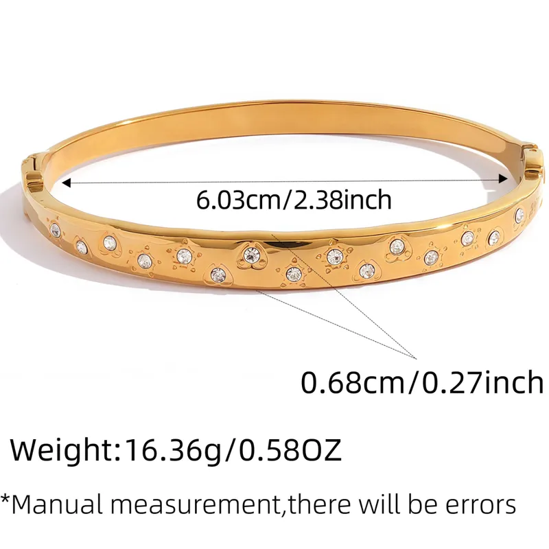Nora Bangle
