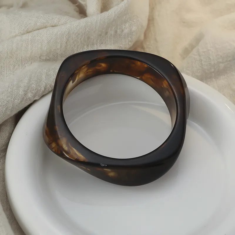 Bangle Moka