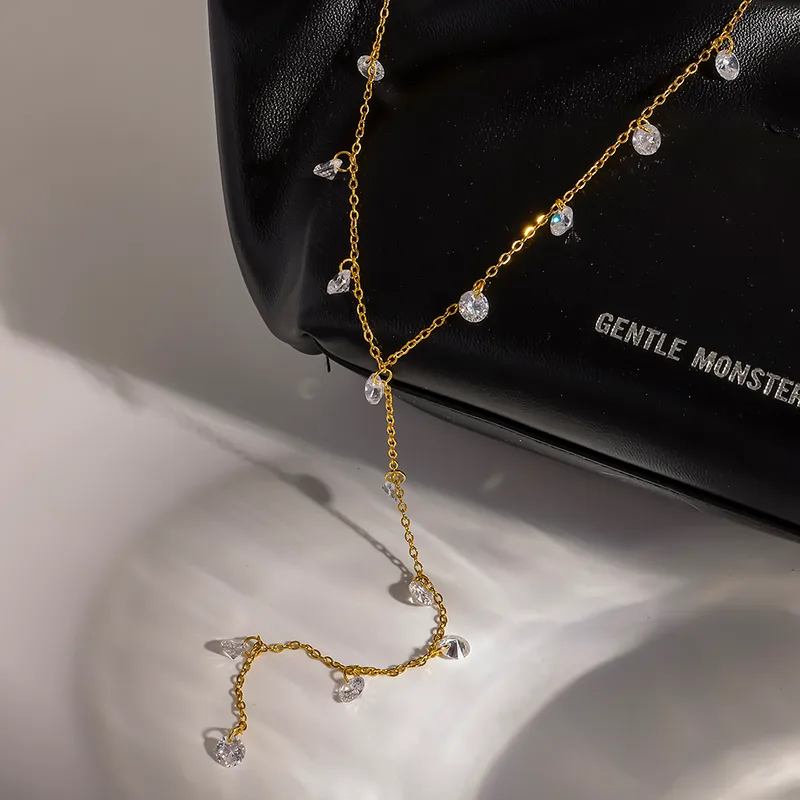 Shiny Lariat Necklace