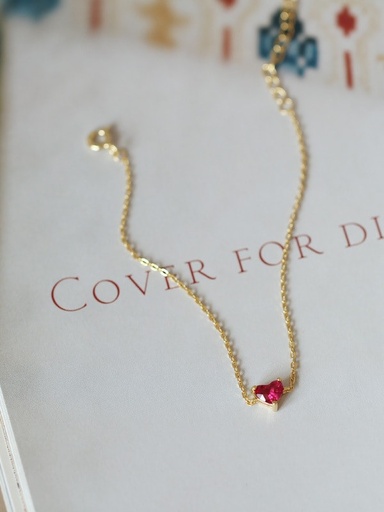 Red Heart Dainty Bracelet