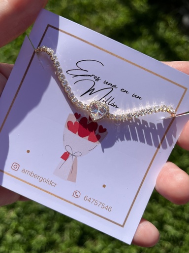 Arya Bracelet